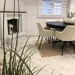 בית נופש Casa Gardenia *