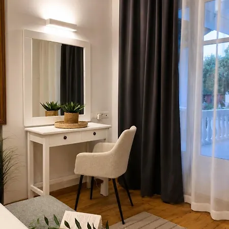 Casa Gardenia Case de vacanță