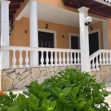 Casa Gardenia Case de vacanță Kato Korakiana